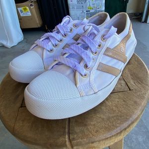 Gola Coaster Flame Sneakers Women’s Size 6